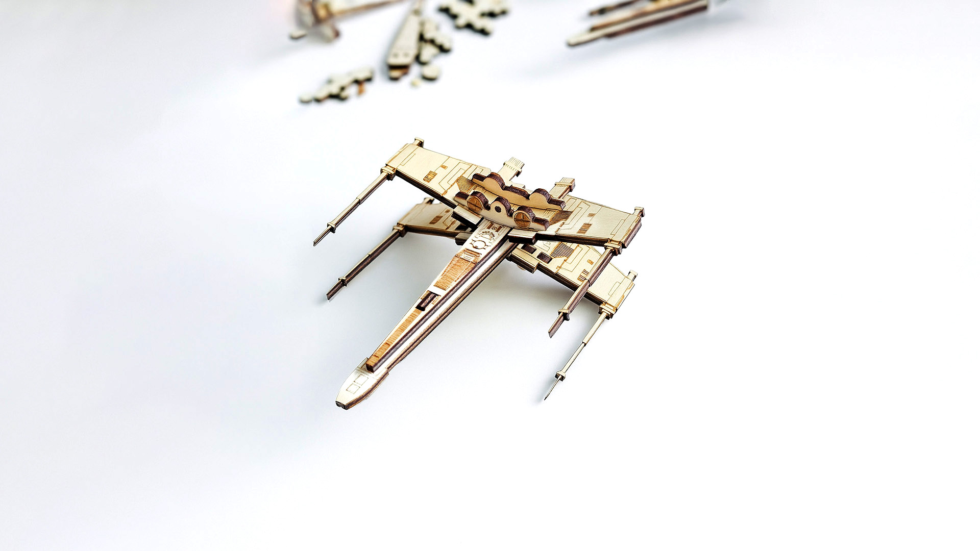 Összeállítható X-Wing karácsonyfadísz